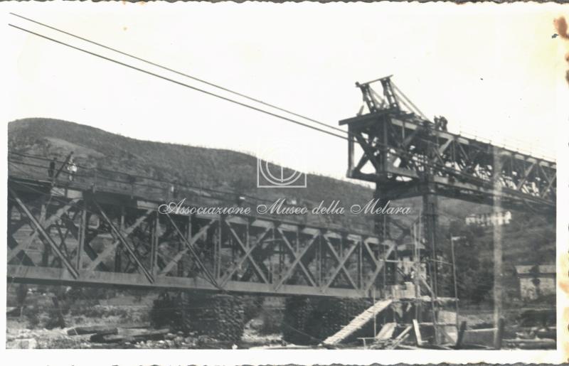 Ripristino travata ferroviaria distrutta