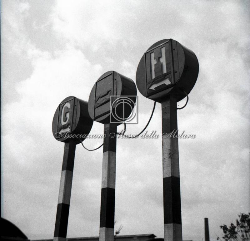 Semafori segnalatori dei percorsi di sfollamento