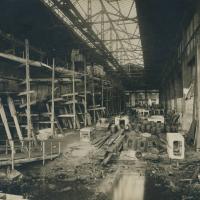 Tettoia "E" con scali per sommergibili