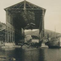 Tettoia "G" - grande scalo coperto visto dal mare